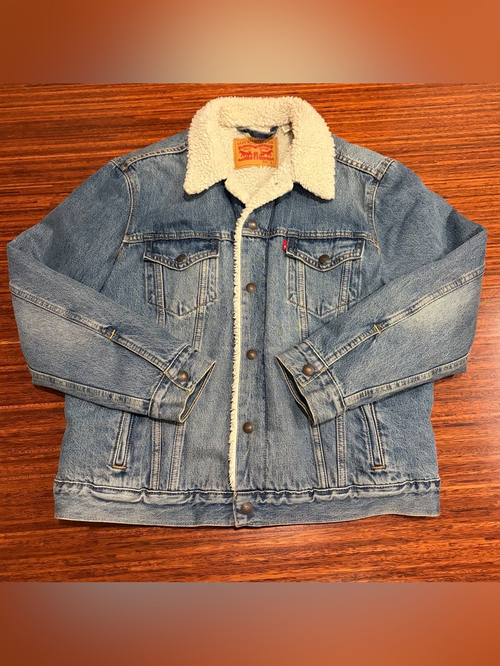 Levi's Type 3 Sherpa Trucker Jacket medium wash Size Large